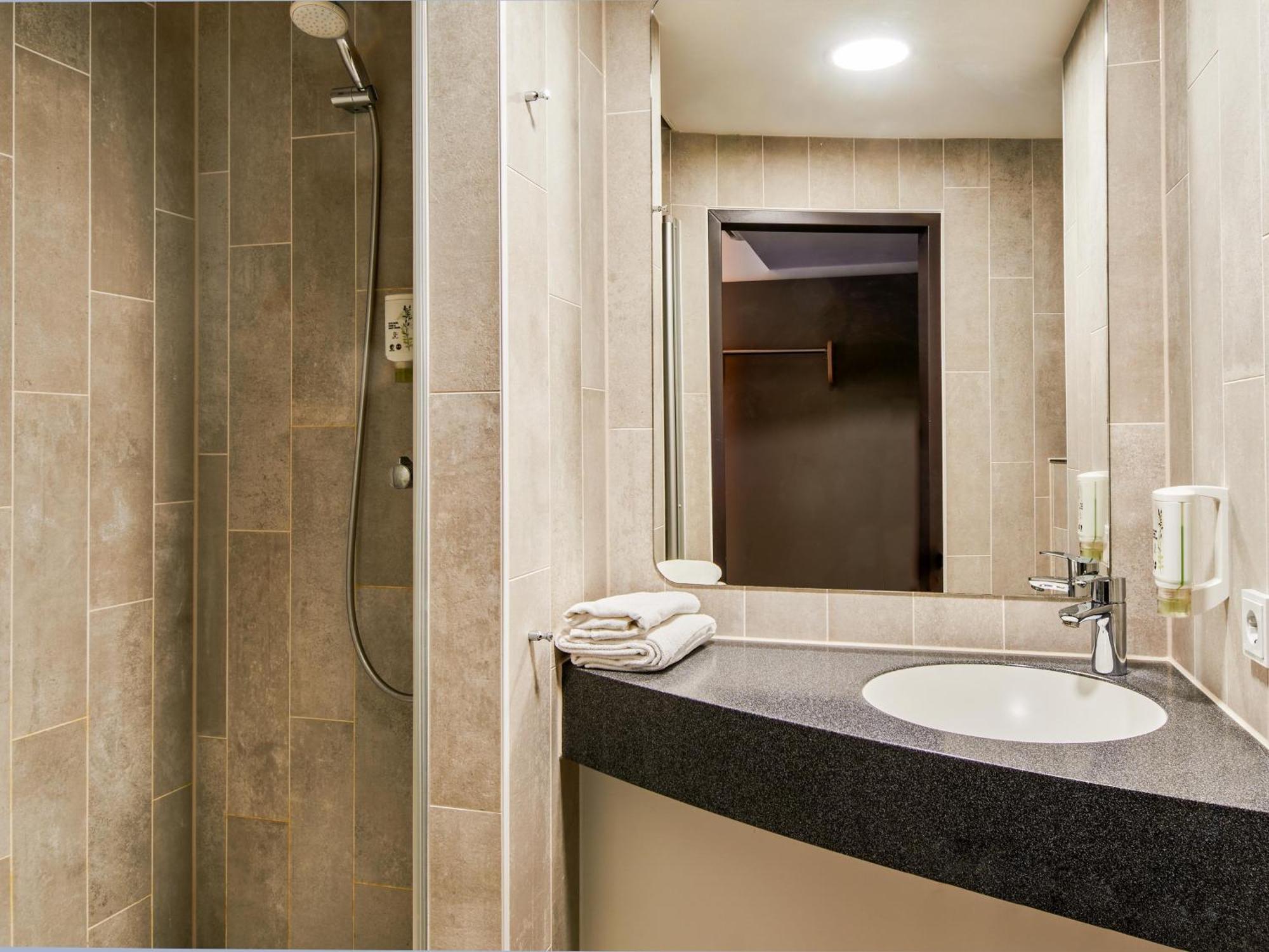 B&B Hotel Wuerzburg-City 外观 照片
