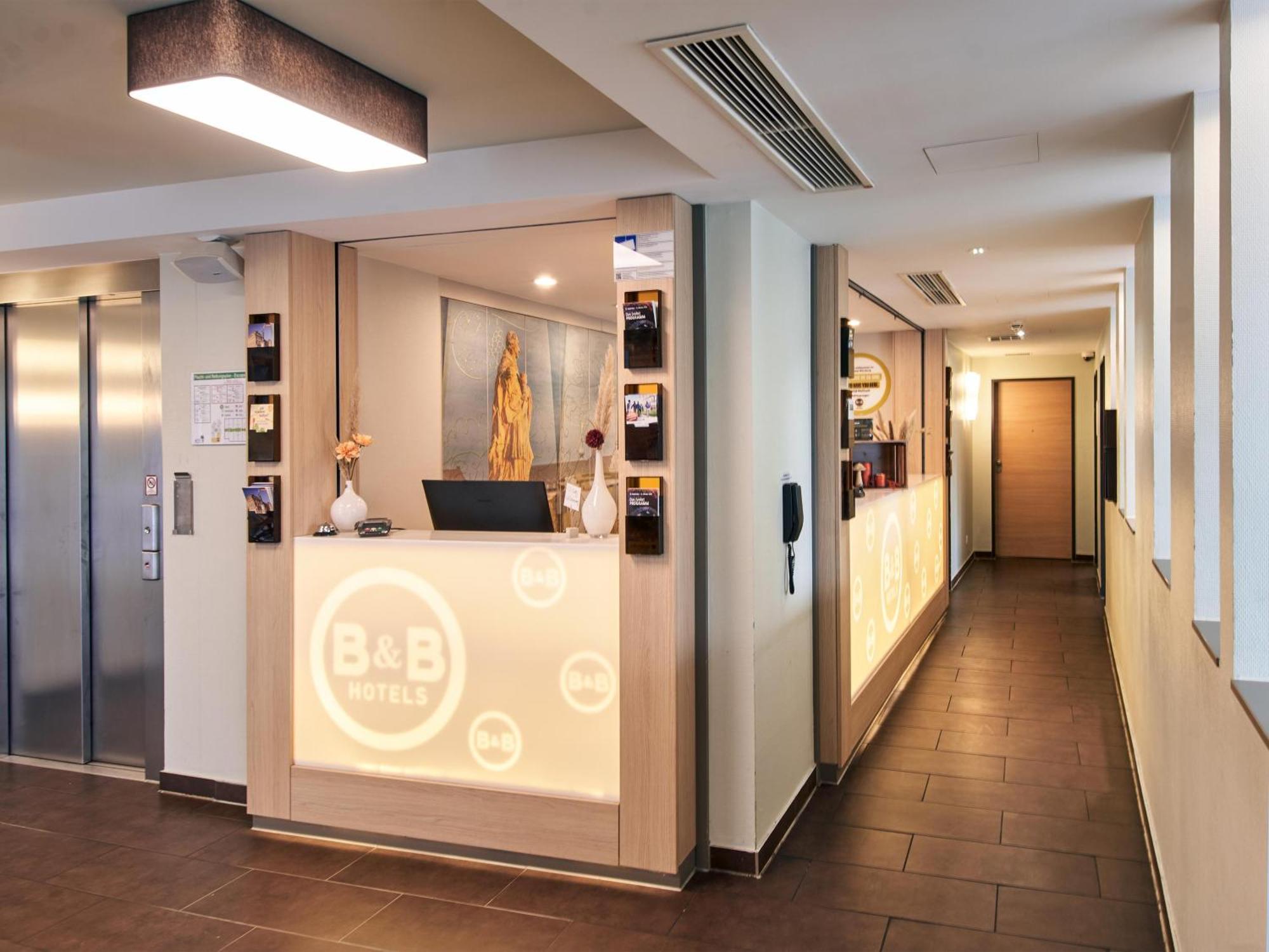 B&B Hotel Wuerzburg-City 外观 照片