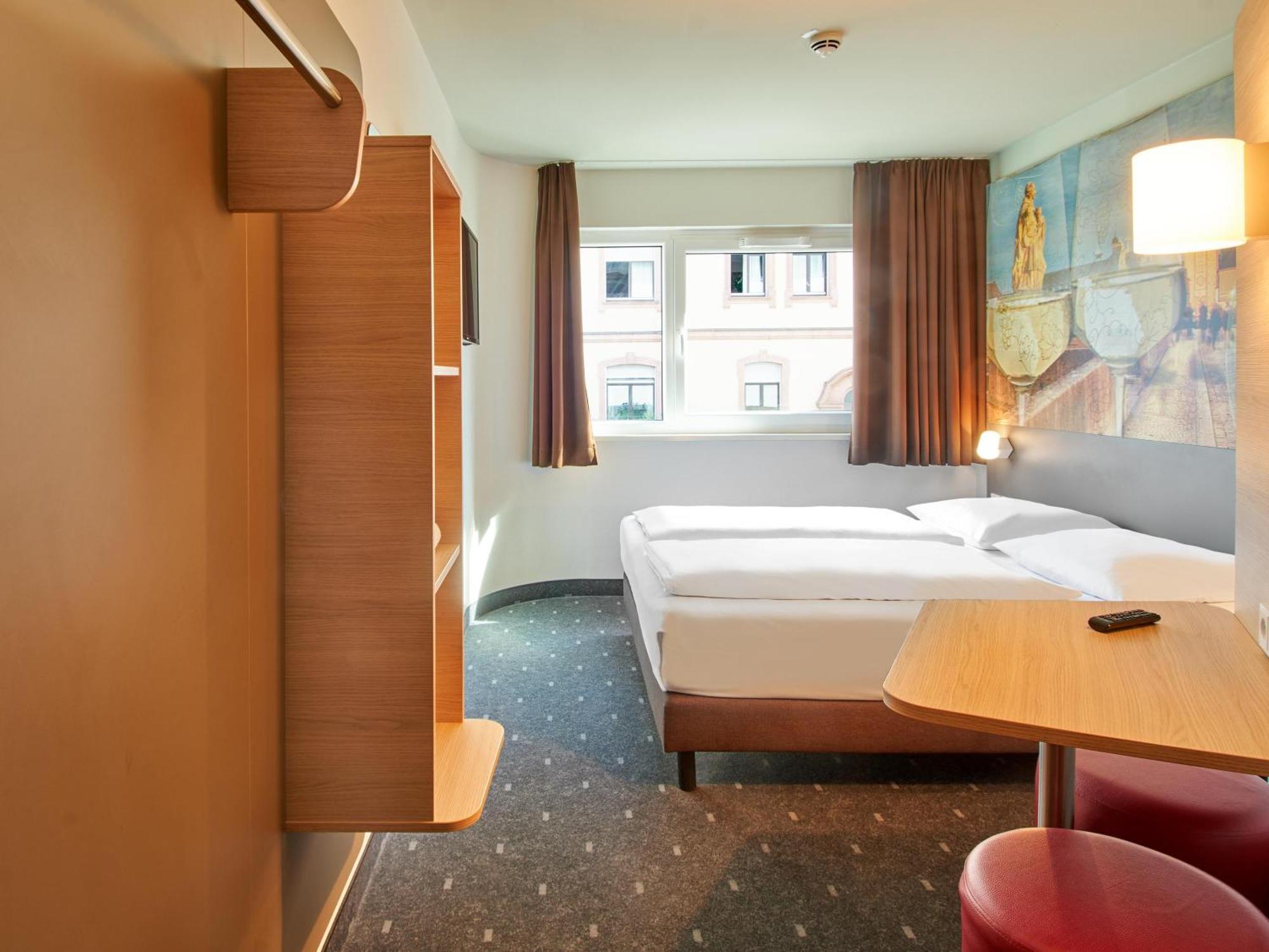 B&B Hotel Wuerzburg-City 外观 照片