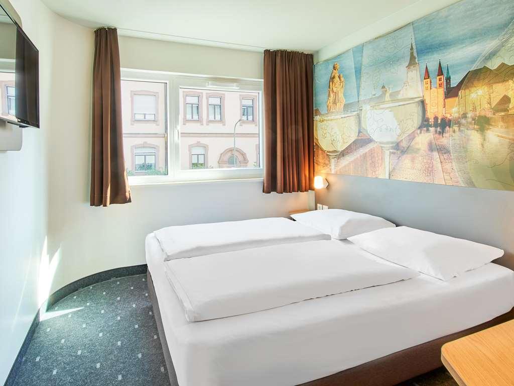B&B Hotel Wuerzburg-City 客房 照片
